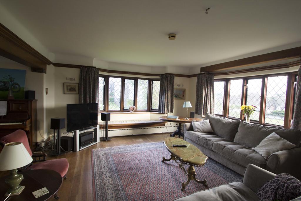 Fern Lodge Guesthouse Hythe  Bagian luar foto