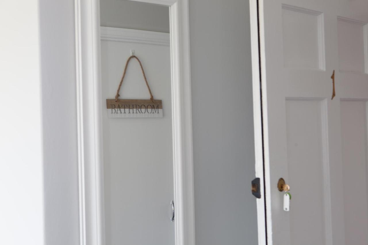Fern Lodge Guesthouse Hythe  Bagian luar foto