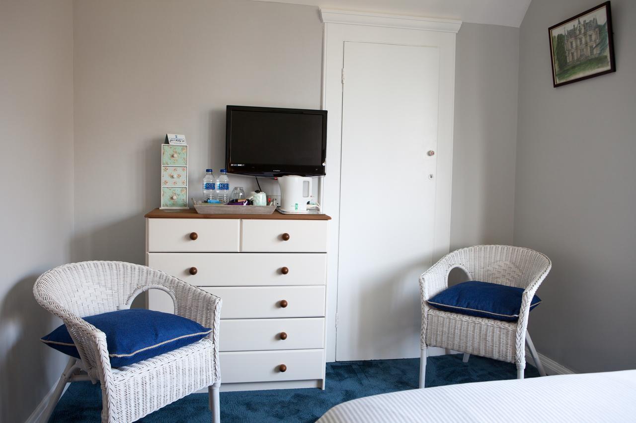 Fern Lodge Guesthouse Hythe  Bagian luar foto